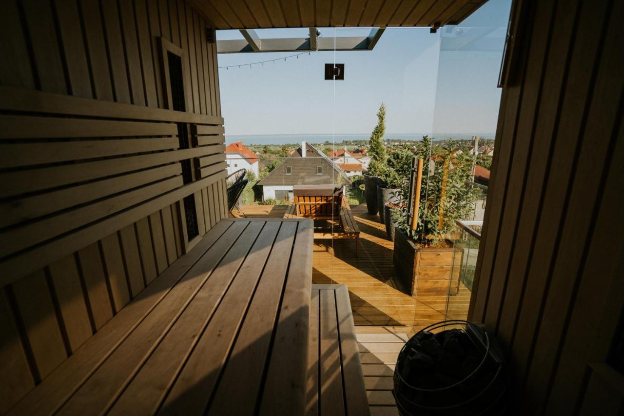 Skyline Resort Balatonalmádi Esterno foto